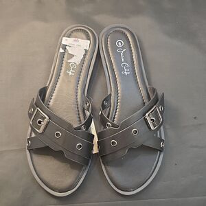 BRAND NEW JESSICA CARLYLE  WOMENS STRAPPY DOME-STUD EMBELLISHED SANDAL